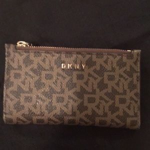DKNY wallet